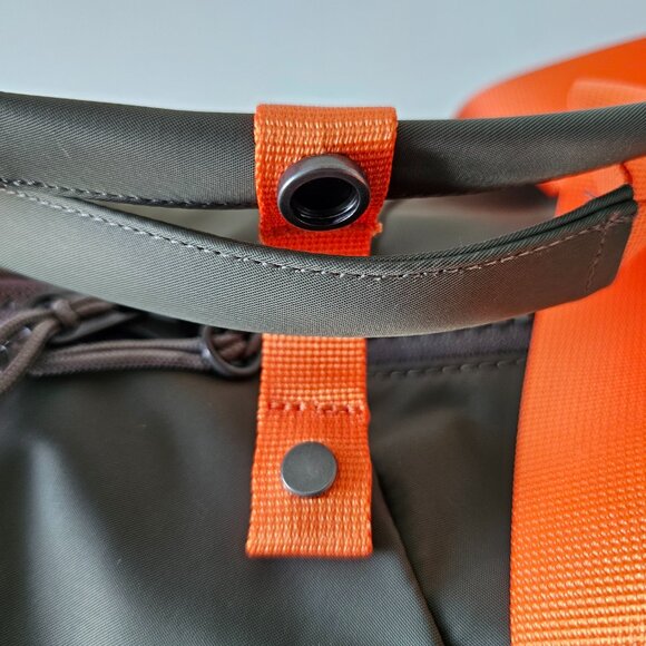 NWT LULULEMON Green Sage Orange All Day Essentials Duffle Bag Gym Travel 32L - Picture 7 of 16